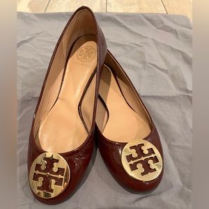 Tory Burch Reva Patent leather flat - Borscht